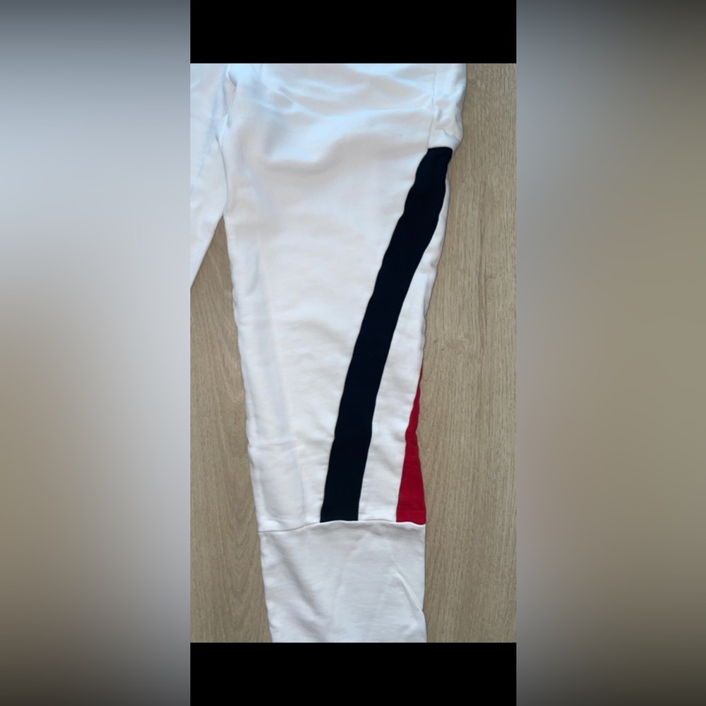 Moncler matching sweatsuit - Picture 12 of 16